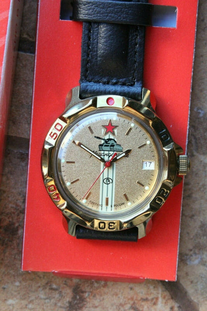 Vostok Komandirsky 819072 Russian Mechanical Military Wrist Watch Tank