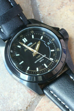 Load image into Gallery viewer, Vostok Komandirsky Russian Mechanical K-39 Military wristwatch 396778
