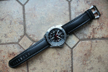 Load image into Gallery viewer, Vostok Komandirsky Russian Mechanical K-39 Military wristwatch 390776
