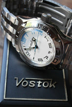 Load image into Gallery viewer, Russian Mechanical Automatic Wrist Watch VOSTOK AMPHIBIAN DIVER 100473
