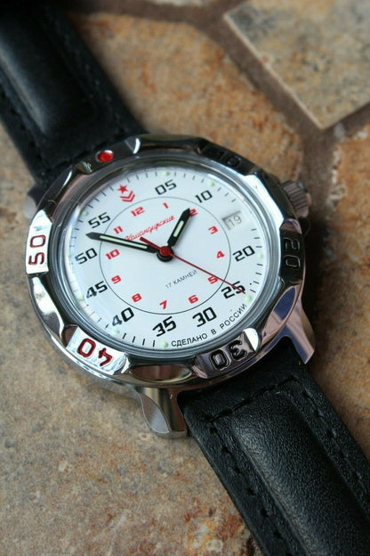 Vostok Komandirsky Russian Mechanical Military Wrist Watch Red Star 811171