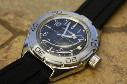 Russian Mechanical Automatic Wrist Watch VOSTOK AMPHIBIAN DIVER 670921