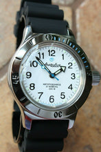 Load image into Gallery viewer, Russian Mechanical Automatic Wrist Watch VOSTOK AMPHIBIAN DIVER 120813
