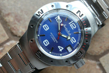 Load image into Gallery viewer, Vostok Amphibian Auto Mechanical Diver wrist watch 060432
