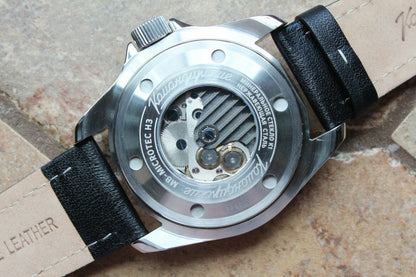 Vostok Komandirsky Russian Mechanical Automatic K-39 Military wristwatch 390775