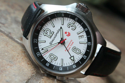 Vostok Komandirsky Russian men's K-34 Military wrist watch NEW 470767
