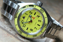 Load image into Gallery viewer, Vostok Komandirskie Military Mechanical Automatic Russian wrist watch 650859
