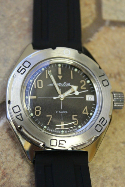 Russian Mechanical Automatic Wrist Watch VOSTOK AMPHIBIAN DIVER 670921