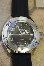 Load image into Gallery viewer, Russian Mechanical Automatic Wrist Watch VOSTOK AMPHIBIAN DIVER 670921
