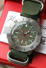 Load image into Gallery viewer, Russian Mechanical Automatic Wrist Watch VOSTOK Komandirsky K-35 350645
