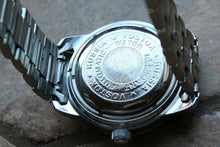 Load image into Gallery viewer, Vostok Russian 291097 Mechanical Automatic Wrist Watch Partner Classic
