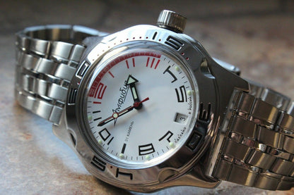 Russian Mechanical Automatic Wrist Watch VOSTOK AMPHIBIAN DIVER 100472
