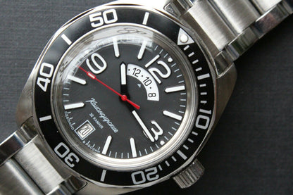 Vostok Komandirsky 030788B Russian Automatic Military Wrist Watch Day Night