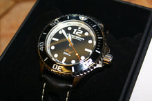 Load image into Gallery viewer, Vostok Amphibian Reef Russian wrist watch 080495
