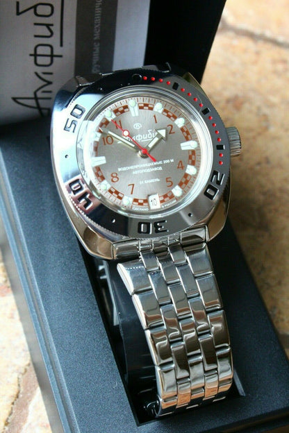 Russian Mechanical Automatic Wrist Watch VOSTOK AMPHIBIAN DIVER 710448