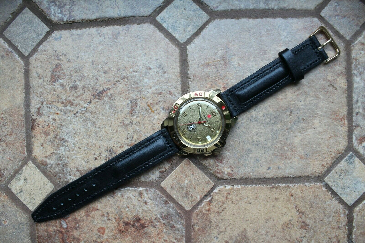 Vostok Komandirsky Military Wrist Watch # 439451 NEW