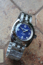 Load image into Gallery viewer, Russian Mechanical Automatic Wrist Watch VOSTOK AMPHIBIAN DIVER 150346
