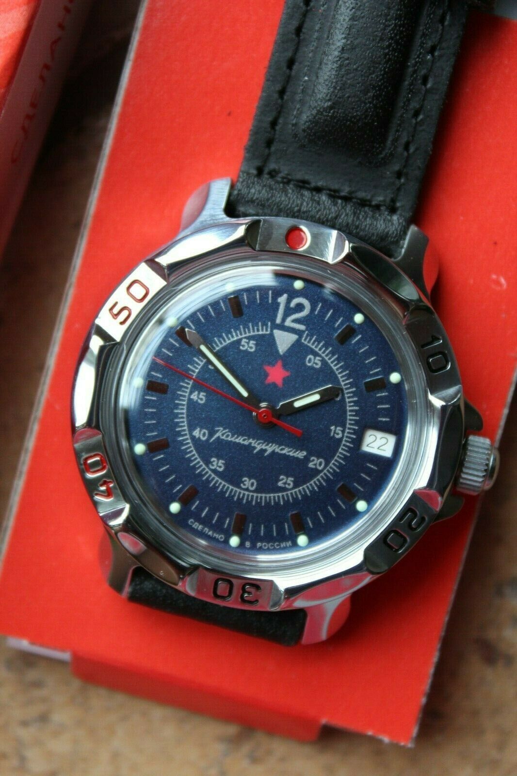 Vostok Komandirskie Mechanical Military Russian wrist watch Star 811398