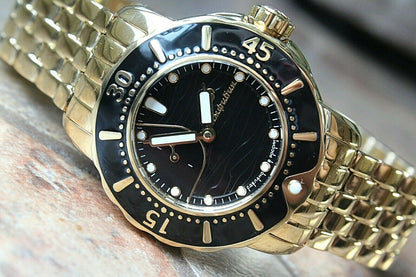 Vostok Amphibian 573594 Women's Mechanical Hand Winding Russian wrist watch