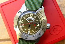 Load image into Gallery viewer, Russian Mechanical Automatic Wrist Watch VOSTOK Komandirsky K-35 350754
