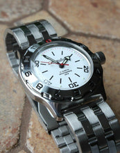 Load image into Gallery viewer, Russian Mechanical Automatic Wrist Watch VOSTOK AMPHIBIAN DIVER 100822
