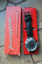 Load image into Gallery viewer, Vostok Komandirsky Russian Mechanical Military Wrist Watch Red Star 811172
