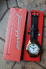 Load image into Gallery viewer, Vostok Komandirsky Military Wrist Watch # 439322 NEW
