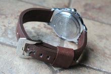Load image into Gallery viewer, Vostok Komandirsky Military Wrist Watch Premium Leather Band # 431783-L1 NEW
