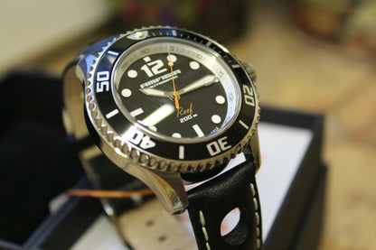 Vostok Amphibian Reef Russian wrist watch 080495