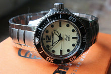 Load image into Gallery viewer, Vostok Amphibian Reef Russian wrist watch 080494
