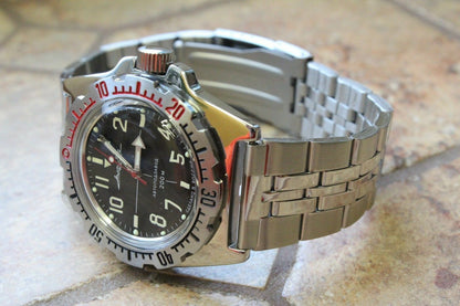 Russian Mechanical Automatic Wrist Watch VOSTOK AMPHIBIAN DIVER 110647