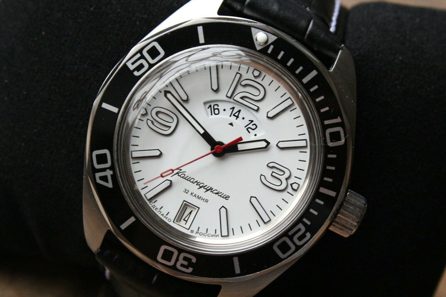 Vostok Komandirsky 030789 Russian Automatic Military Wrist Watch Day Night