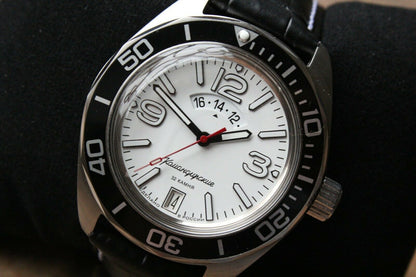 Vostok Komandirsky 030789 Russian Automatic Military Wrist Watch Day Night