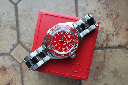 Vostok Komandirskie 650840 Mechanical Automatic Russian wrist watch K-65 Red