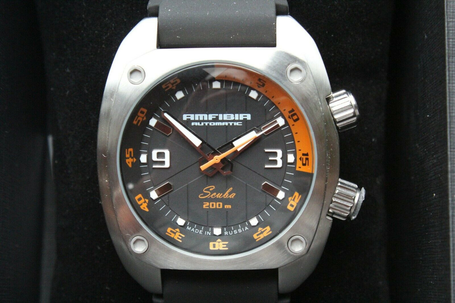 Vostok Amphibian Scuba Russian wrist watch 070798