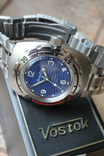 Load image into Gallery viewer, Russian Mechanical Automatic Wrist Watch VOSTOK AMPHIBIAN DIVER 090346
