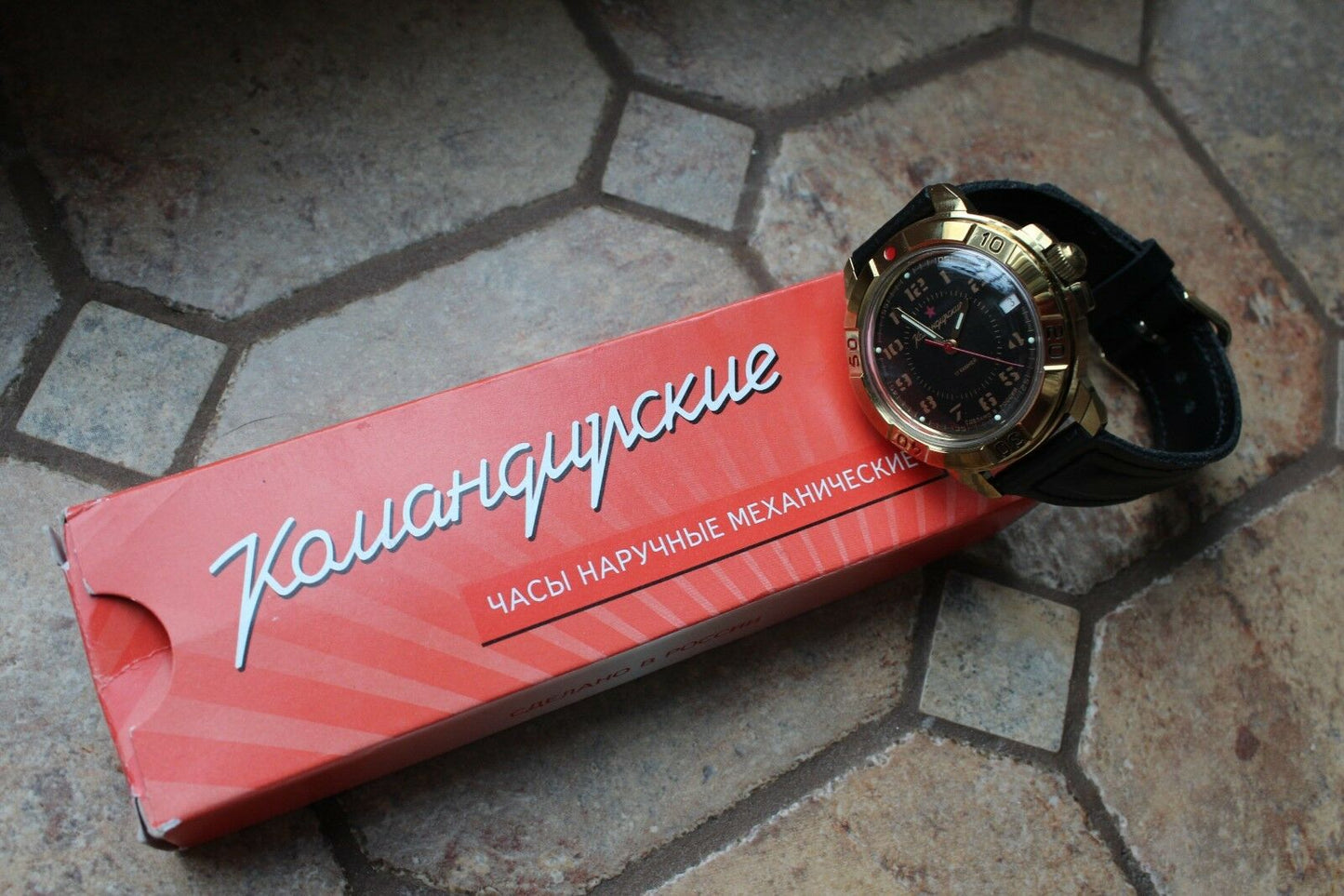 Vostok Komandirsky Military Wrist Watch # 439123 NEW
