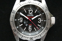 Load image into Gallery viewer, Vostok Komandirsky Russian Mechanical K-39 Military wristwatch 390776
