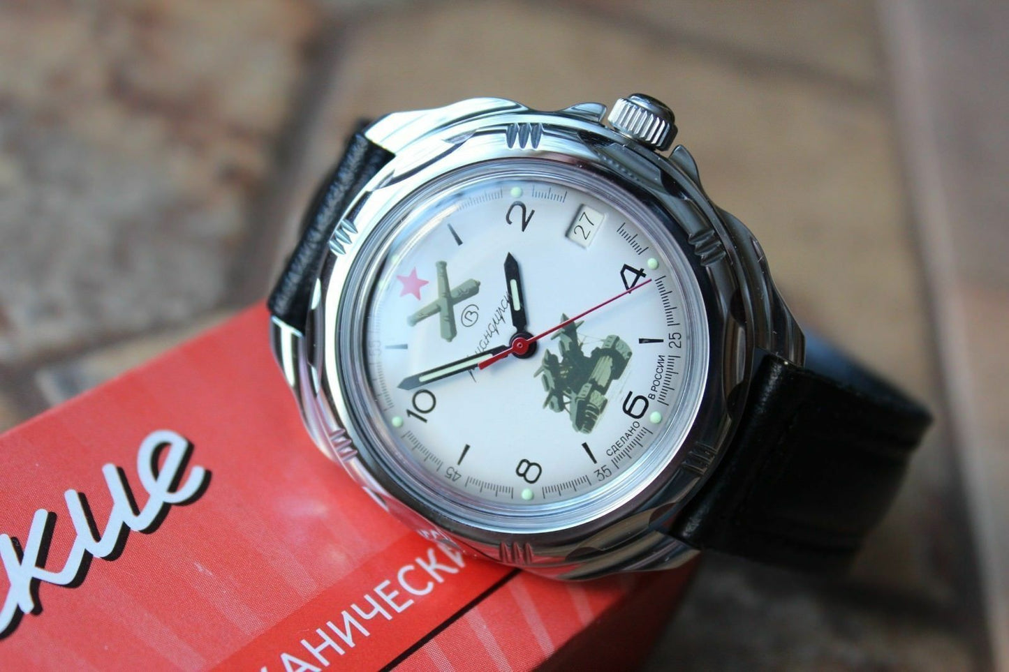 Vostok Komandirsky Military Wrist Watch # 211275 NEW