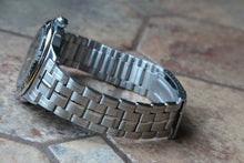 Load image into Gallery viewer, Russian Mechanical Automatic Wrist Watch Vostok Partner 311835
