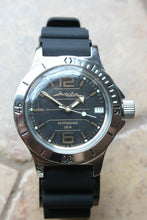 Load image into Gallery viewer, Russian Mechanical Automatic Wrist Watch VOSTOK AMPHIBIAN DIVER 120697
