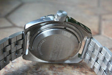 Load image into Gallery viewer, Russian Mechanical Automatic Wrist Watch VOSTOK AMPHIBIAN DIVER 150662
