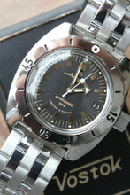 Load image into Gallery viewer, Russian Mechanical Automatic Wrist Watch VOSTOK AMPHIBIAN DIVER Custom 150679
