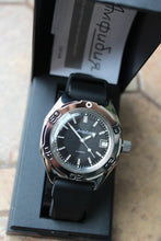 Load image into Gallery viewer, Russian Mechanical Automatic Wrist Watch VOSTOK AMPHIBIAN DIVER 670922
