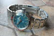 Load image into Gallery viewer, Russian Mechanical Automatic Wrist Watch VOSTOK AMPHIBIAN DIVER 420059
