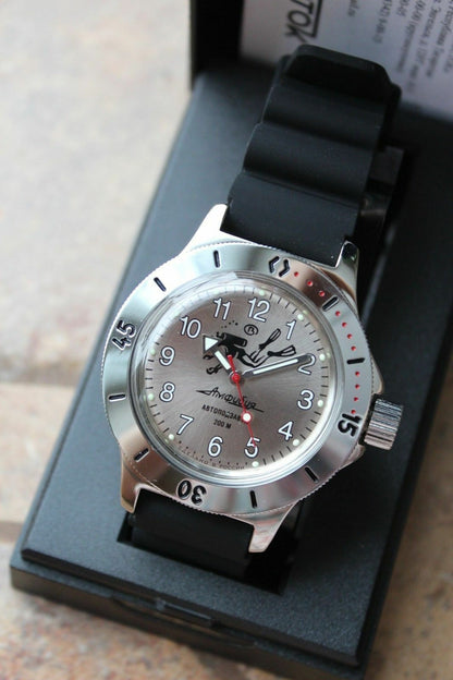 Russian Mechanical Automatic Wrist Watch VOSTOK AMPHIBIAN DIVER 120658