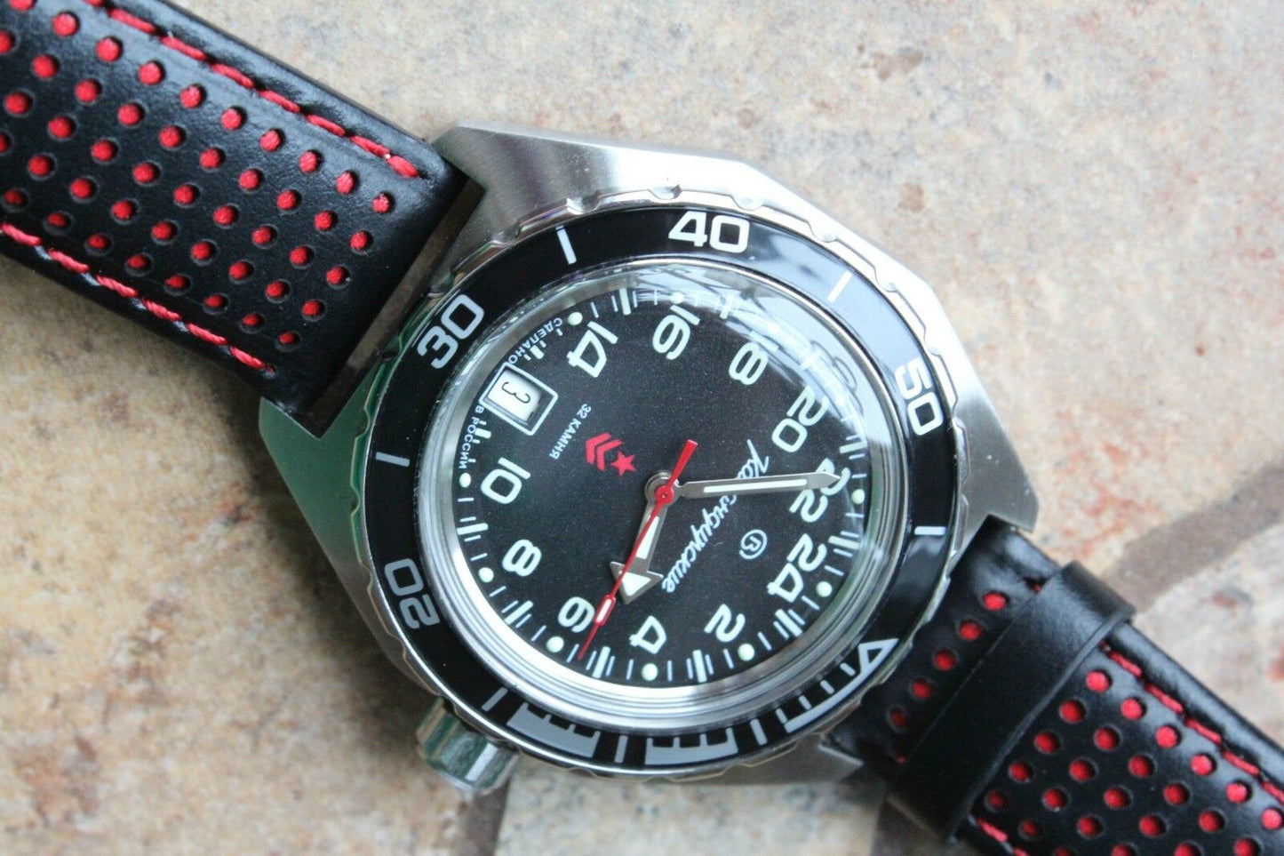 Vostok Komandirskie Automatic Russian watch Premium Leather Strap 650541-L1
