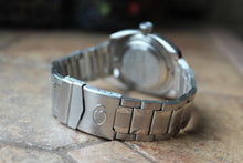 Load image into Gallery viewer, Russian Mechanical Automatic Wrist Watch VOSTOK AMPHIBIAN DIVER 090486

