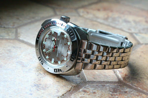 Russian Mechanical Automatic Wrist Watch VOSTOK AMPHIBIAN DIVER 710448