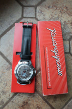 Load image into Gallery viewer, Vostok Komandirsky Military Wrist Watch # 431817 NEW
